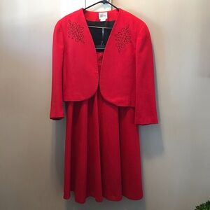 Vintage 80’s Leslie Fay Red Wool Jacket & Skirt Suit